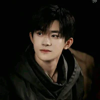 Dịch Dương Thiên Tỉ