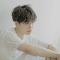 Min Yoongi_Suga