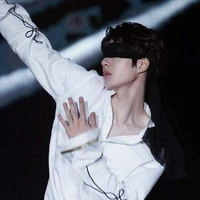 Vương Nhất Bác