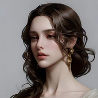Amanda Leonard