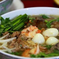 hủ tiếu ( nam )