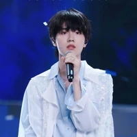 Tô Tân Hạo(y)