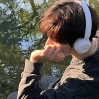 Nguyễn Anh Nguyên•Nian Nez•