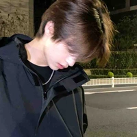 Bùi Gia Hưng(bff na9-cậu)