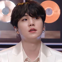 Min Yoongi (민윤기)