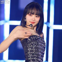 Kim Chaewon (김채원)