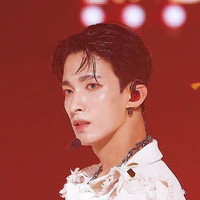 Lee Seokmin (이석분)
