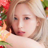 Myoui Mina