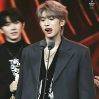 Ngiêm Hạo Tường