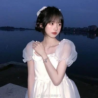 Hương Mai_bạn cô