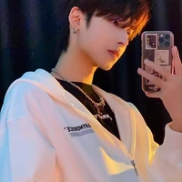 Tư Đồ Bạch Chỉ _anh bffn9_bff na9