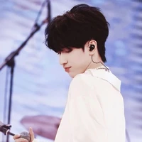 Nghiêm Hạo Tường