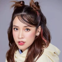 Nguyễn Kiều Cẩm Thơ (chị gái thư)(Puka)
