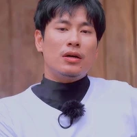 K MINH TUẤN