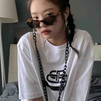 JENNIE