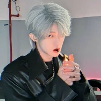 Hoàng Thiên(Công)17t(minh hoàng)