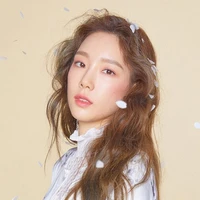 Thạc Hy Na Uyên (Quý phi ĐL)