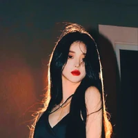 Trần Ngọc Mai(BFF Nữ9)