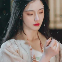Lan Y Nhã-Hoàng Hậu Nhân Tộc