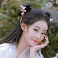 A Linh-Tiên nữ thân cận Liên Nguyệt