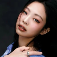 𝑲𝒊𝒎 𝑱𝒆𝒏𝒏𝒊𝒆 [𝒄𝒐̂]