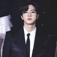 Kim Seokjin = Appa anh