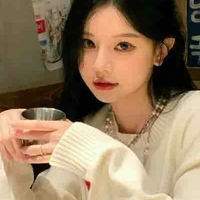 Ngô Gia Hân/@metraidep