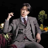 JUNG HOSEOK - Thầy giáo “nhạt” nhất hệ mặt trời