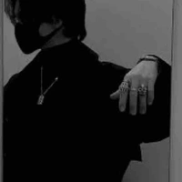 Long Gia Lâm ( anh2 của nu9 ) 