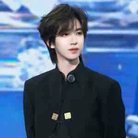 Hạ Tuấn Lâm