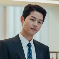La Joong Ki [ba nàng]
