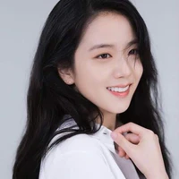 Kim Jisoo [chị]