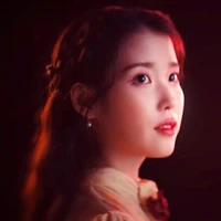 IU