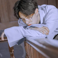 Vương Nhất Bác [ Alpha_20 -> 23 Tuổi ]
