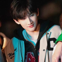 Dư Vũ Hàm(Anh)