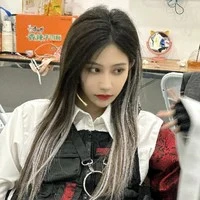 Viên Nhất Kỳ<cô>