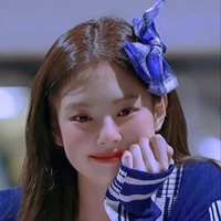 Kym Jennie - Chén