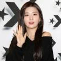 Kang Seul Gi