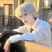 Hoắc Bảo Gia Khiêm - hắn