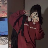 Nhật Hạ Vy- hanry