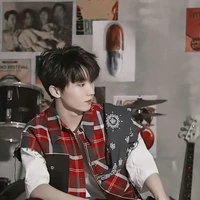 Mã Gia Kỳ : anh