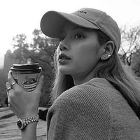 Lalisa Manoban - Cô