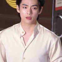 Kim Taehyung (V)