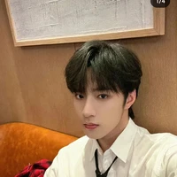 Lưu Diệu Văn 🐺 ( anh )