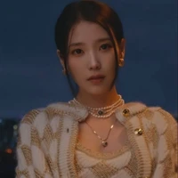 La JiEun Manoban ( 𝐈𝐔 )