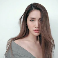 Lina Max