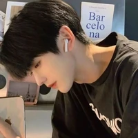 Phạm Phương Duy_anh_anh trai Phương Chúc