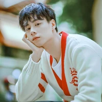 Ngô Bạch-DT