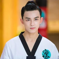 Hồ Diệc Phong