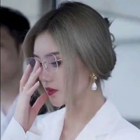 Lạc Khiết Cự Giải